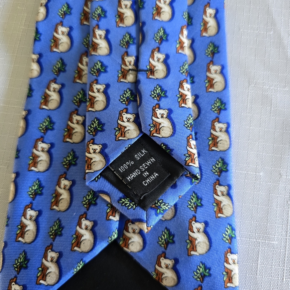 Rooster Brand VINTAGE 100% Silk Clip On Tie Novelty Koala Print Men's Necktie - Picture 3 of 10